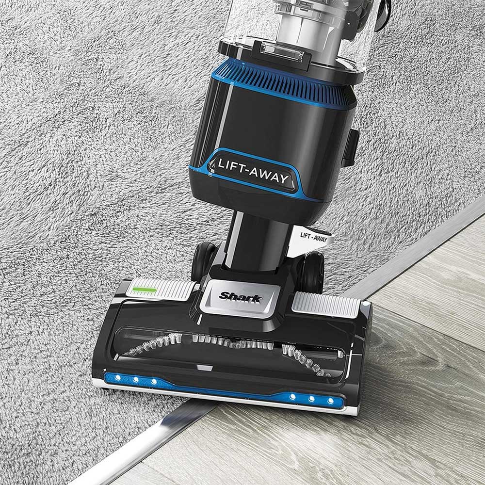 Shark Lift-Away Upright Vacuum Cleaner NV602UK