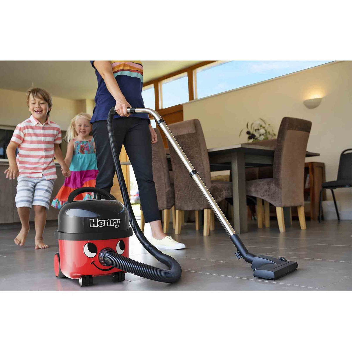 Numatic Henry Cylinder Vacuum Cleaner in Red – 902395
