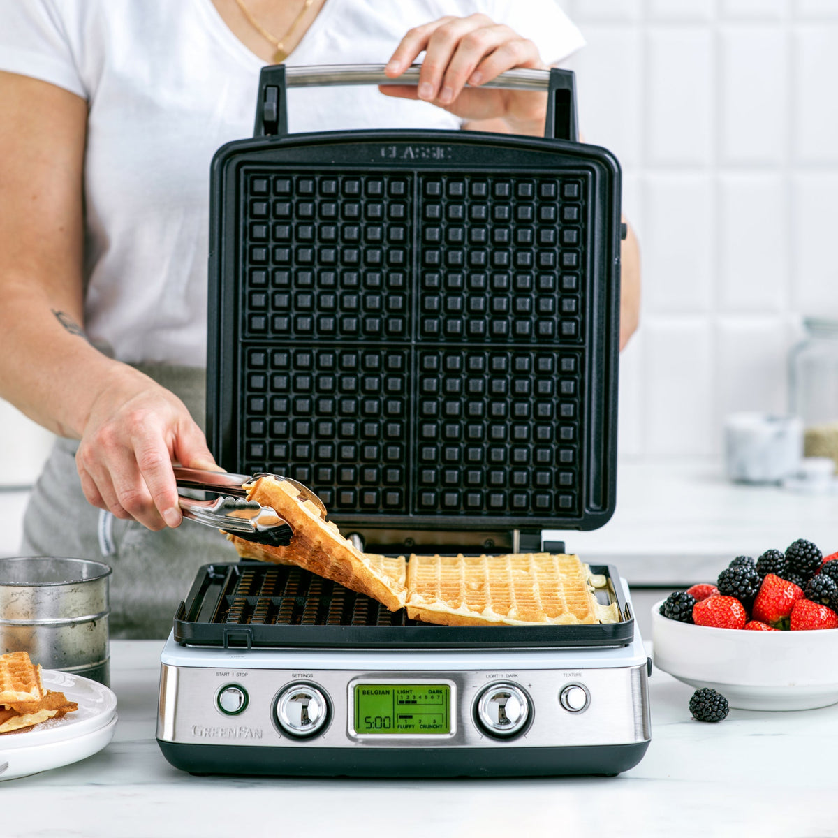 GreenPan Elite Waffle Maker in Blue Haze – CC006586