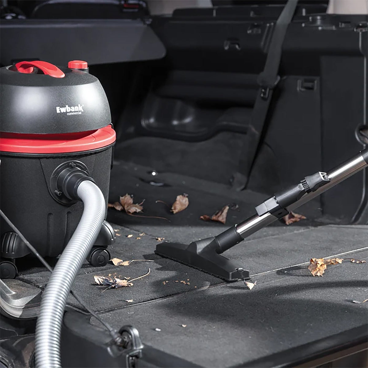 Ewbank WDV15 Wet and Dry Cylinder Vacuum Cleaner - Black (EW5015)