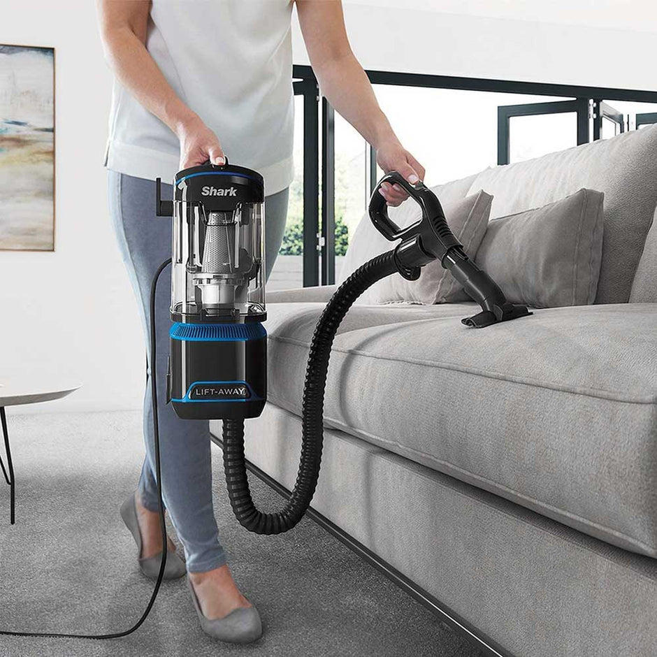 Shark Lift-Away Upright Vacuum Cleaner NV602UK
