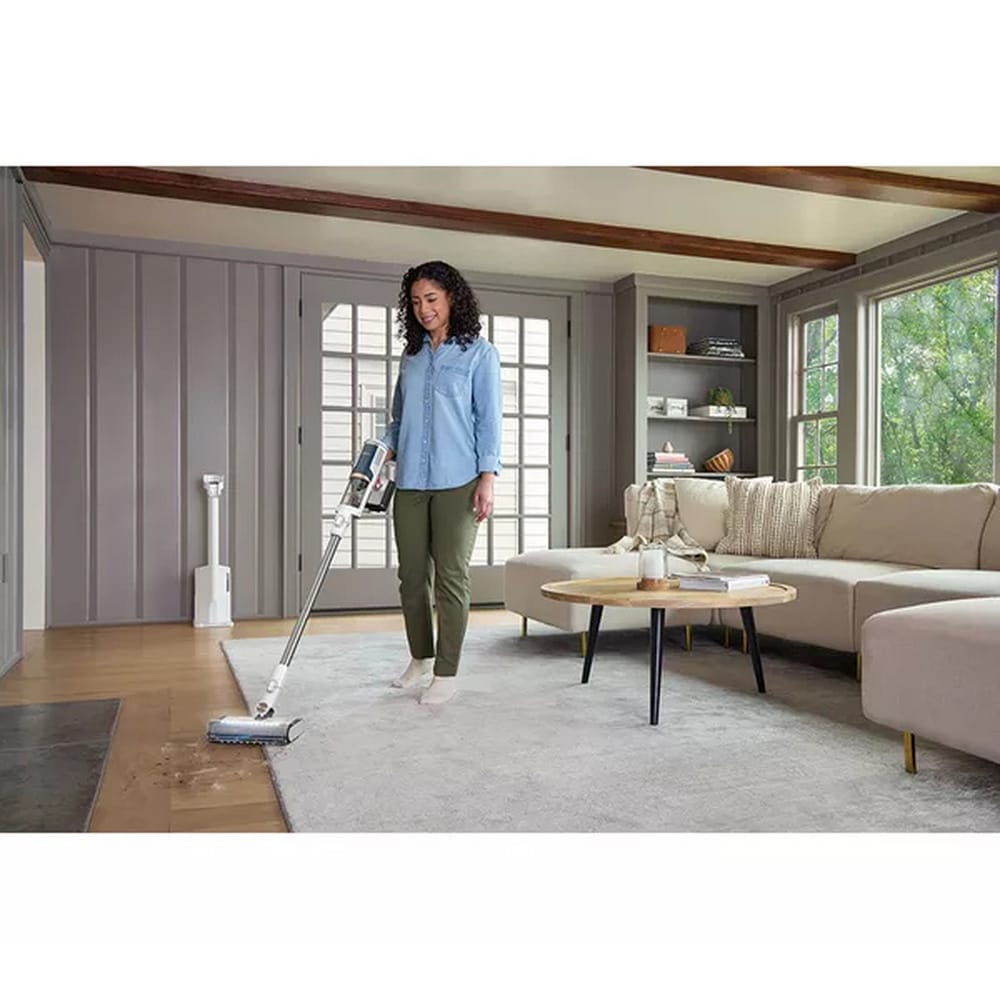 Shark Cordless Stick Vacuum with Auto Empty System BU3521UK