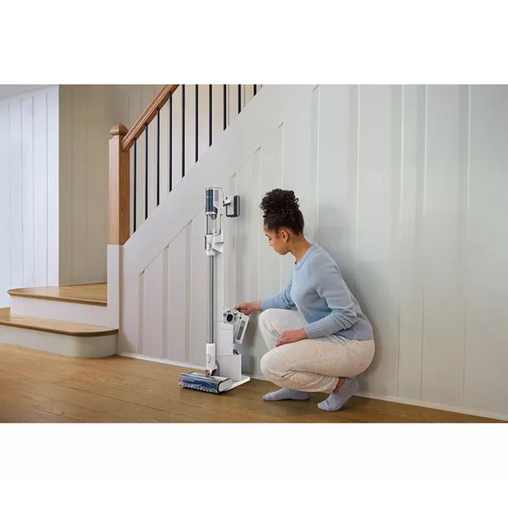 Shark Cordless Stick Vacuum with Auto Empty System BU3521UK
